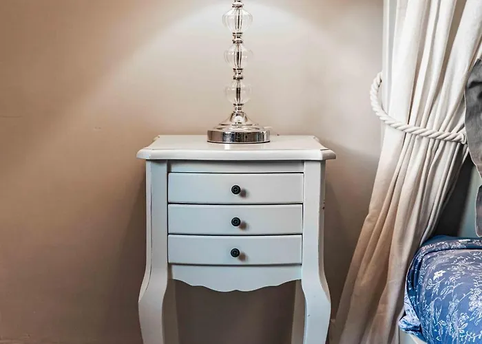 דירה 2 Bedrooms - Perfect For A Getaway קרקסון